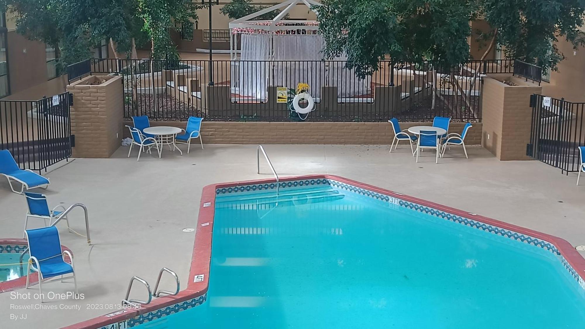 Clarion Inn & Suites, 로스웰 외부 사진