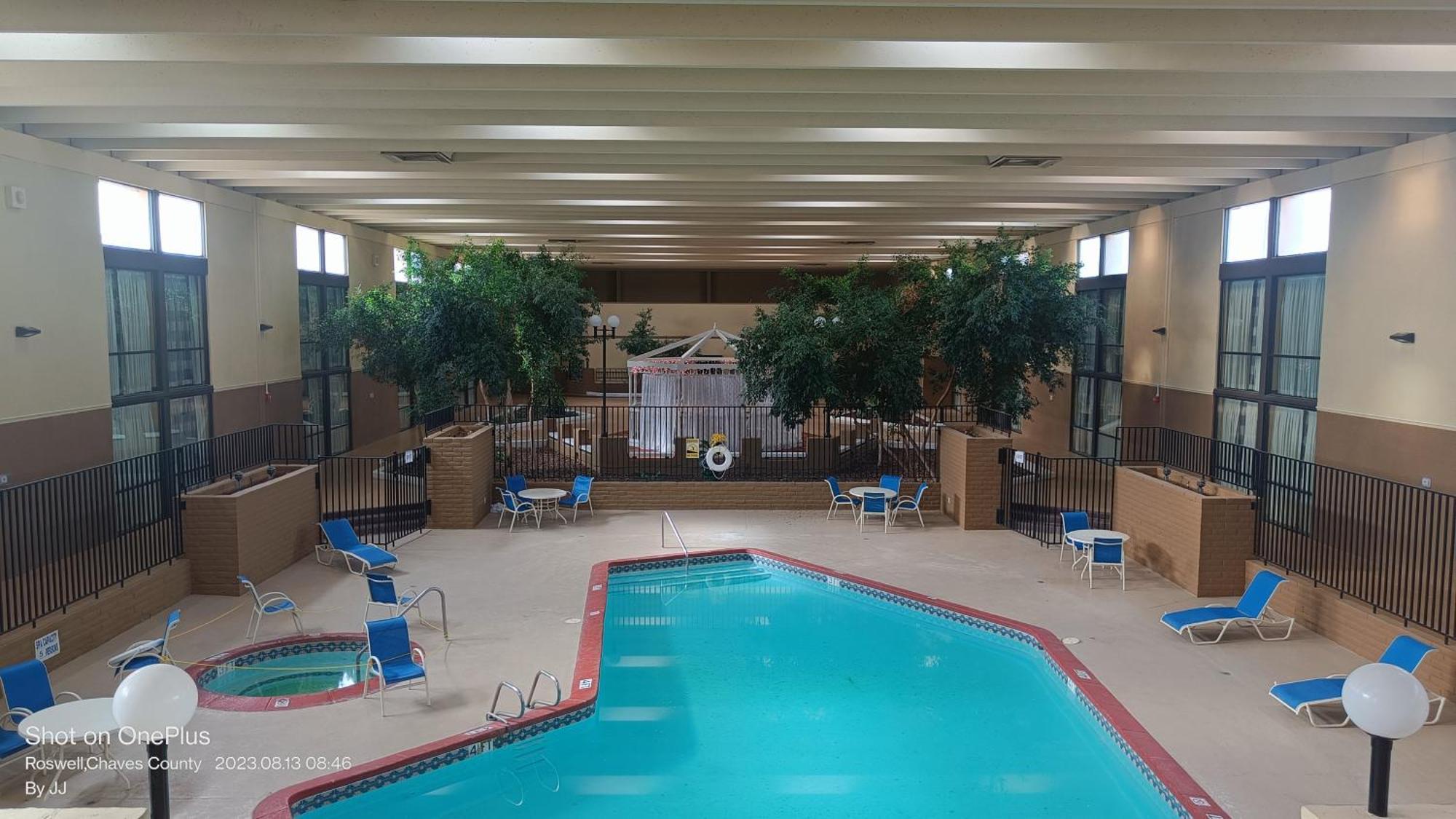 Clarion Inn & Suites, 로스웰 외부 사진